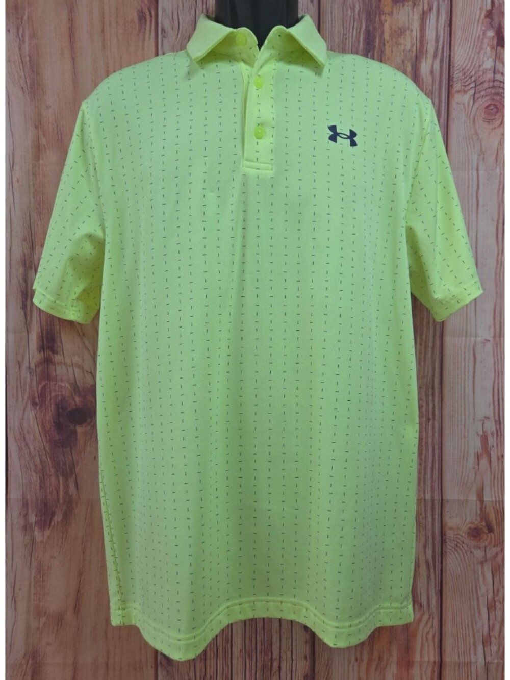 Under Armour Playoff Polo Size Medium Neon Yellow Loose Fit